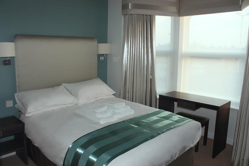 Mccafferty'S Guesthouse Ilford Rom bilde
